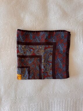 MARCHESI DI COMO Silk Luxury Handkerchief Pocket Square with Leaf Motif